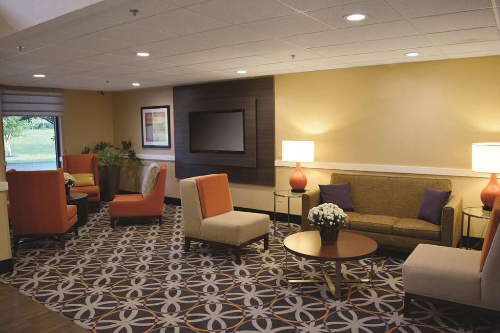 La Quinta By Wyndham Mechanicsburg - Harrisburg Hotel Interior foto